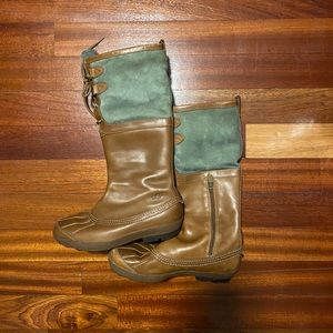 UGG Snow Boots Size 9